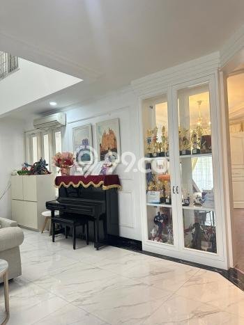Dijual Rumah Luas Elegan Dengan View Cantik di Green garden, Jakarta Barat Dijual Rumah Luas Elegan Dengan View Cantik di Green garden, Jakarta Barat
