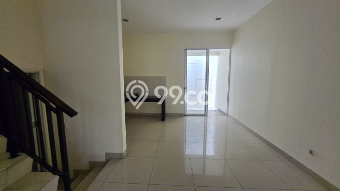 Dijual Rumah Eksklusif 3 KT di Green Lake City, Jakarta Barat Dijual Rumah Eksklusif 3 KT di Green Lake City, Jakarta Barat