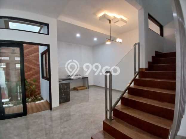 Rumah Elit Modern Siap Huni di BSD Nusaloka Tangerang Rumah Elit Modern Siap Huni di BSD Nusaloka Tangerang