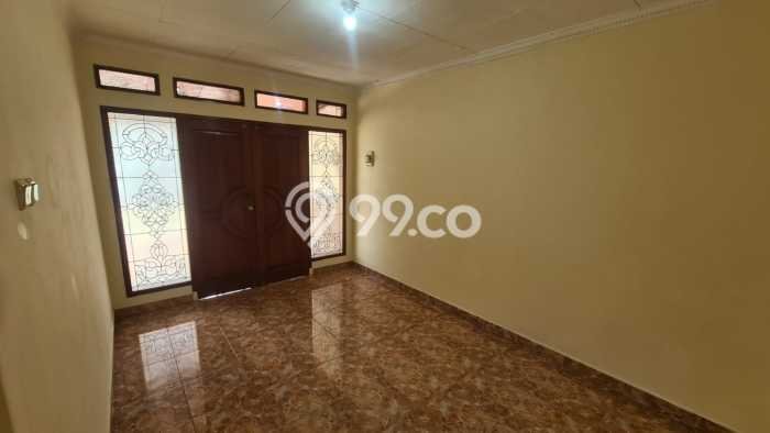 Jual Rumah Eksklusif 4 KT di Pondok Ranji, Tangerang Selatan Jual Rumah Eksklusif 4 KT di Pondok Ranji, Tangerang Selatan