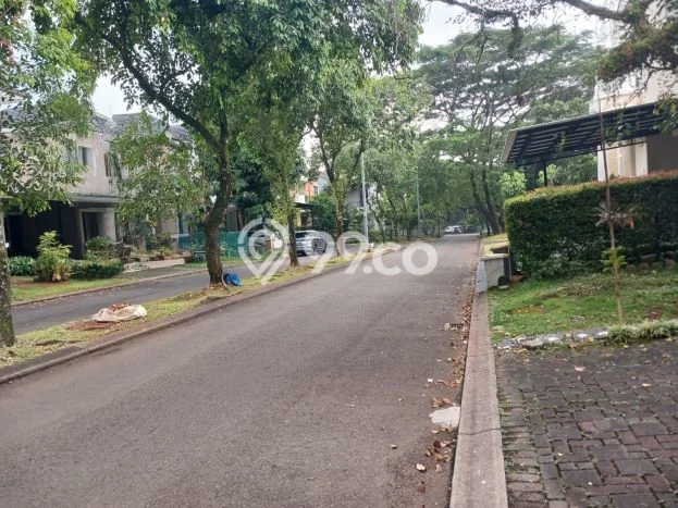 Rumah Mewah LB 115m2 Siap Pakai Desain Elegan di BSD The Green, Tangerang Rumah Mewah LB 115m2 Siap Pakai Desain Elegan di BSD The Green, Tangerang