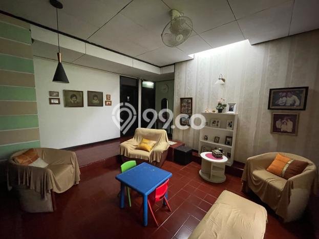 Rumah Luxury Modern Tanpa Renovasi di Rempoa Tangerang Selatan Rumah Luxury Modern Tanpa Renovasi di Rempoa Tangerang Selatan