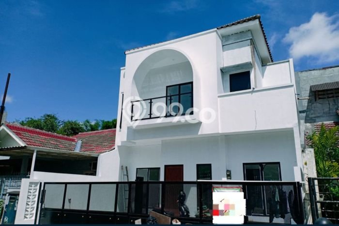 Jual Rumah Mewah Megah Dengan View Eksklusif di BSD Kencana Loka, Tangerang Jual Rumah Mewah Megah Dengan View Eksklusif di BSD Kencana Loka, Tangerang