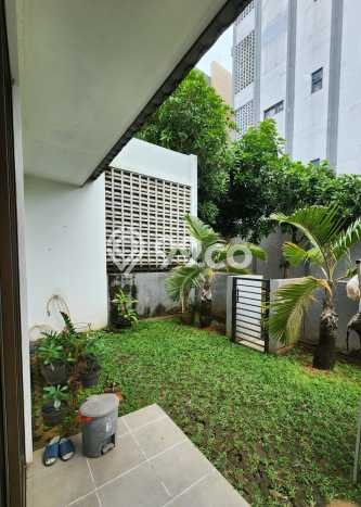 Rumah Luxury Modern Tanpa Renovasi di BSD Foresta Tangerang Rumah Luxury Modern Tanpa Renovasi di BSD Foresta Tangerang