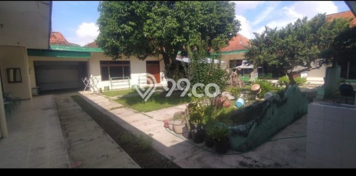 Dijual Rumah Mewah Exclusive di Jebres, Surakarta Dijual Rumah Mewah Exclusive di Jebres, Surakarta