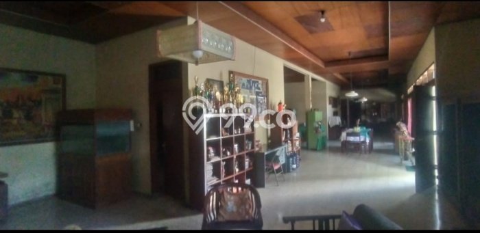 Dijual Rumah Mewah Exclusive di Jebres, Surakarta Dijual Rumah Mewah Exclusive di Jebres, Surakarta
