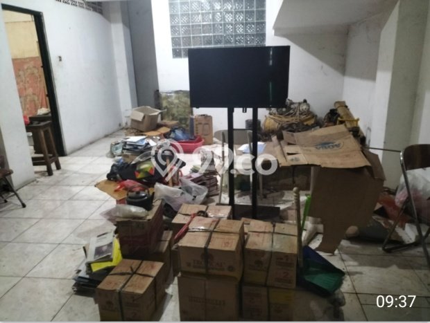 Ruko Dijual di Jakarta Barat LT 250m2 & LB 600m2 Lokasi Terbaik! Ruko Dijual di Jakarta Barat LT 250m2 & LB 600m2 Lokasi Terbaik!