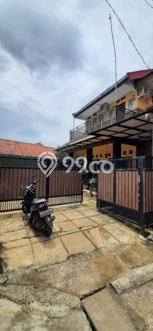 Rumah Strategis Modern Lb 200m2 di Pancoran Mas, Depok Rumah Strategis Modern Lb 200m2 di Pancoran Mas, Depok