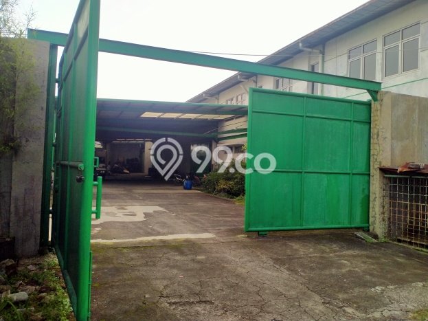Gudang Bagus Dijual LB 2000m2 Lokasi Strategis Bandung Area Cocok untuk Bisnis Gudang Bagus Dijual LB 2000m2 Lokasi Strategis Bandung Area Cocok untuk Bisnis
