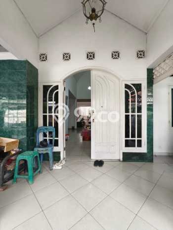 Dijual Rumah Mewah Elegan Dengan View Eksklusif di Galaxy, Bekasi Dijual Rumah Mewah Elegan Dengan View Eksklusif di Galaxy, Bekasi