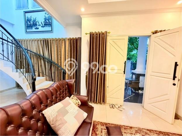 Ready to Use! Premium House LT 232m2 Desain Modern di Jaka Setia Ready to Use! Premium House LT 232m2 Desain Modern di Jaka Setia
