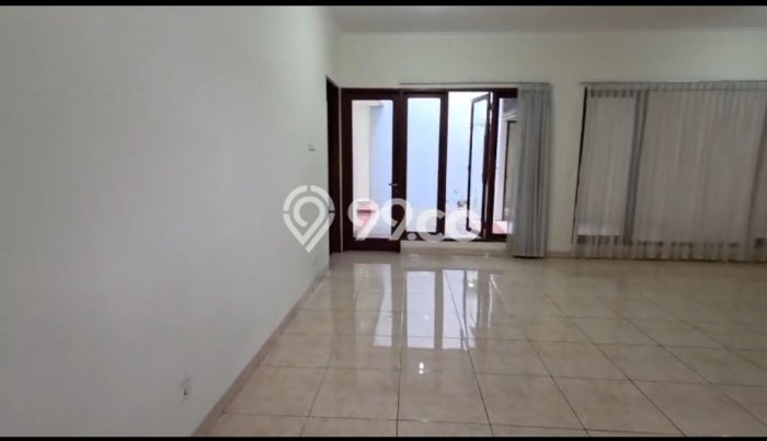 Jarang Ada! Rumah Sewa 4 Kamar Bagus Siap Huni Harapan Indah Jarang Ada! Rumah Sewa 4 Kamar Bagus Siap Huni Harapan Indah