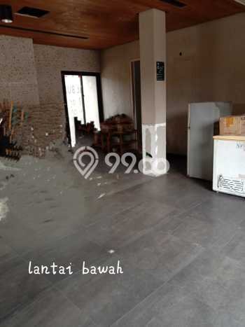 Ruko Disewa di Bekasi dengan LB 250m2 Area Komersial Ramai Ruko Disewa di Bekasi dengan LB 250m2 Area Komersial Ramai