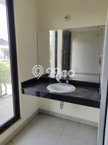Rumah Luas Asri 3 KT Siap Huni di Harapan Indah Bekasi Rumah Luas Asri 3 KT Siap Huni di Harapan Indah Bekasi