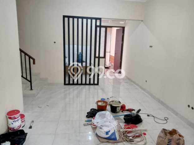 Disewakan! Rumah 3 Kamar Tidur &
2 Kamar Mandi di harapan indah, Bekasi Disewakan! Rumah 3 Kamar Tidur &
2 Kamar Mandi di harapan indah, Bekasi