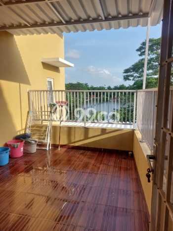 Dijual Rumah Mewah Elegan Dengan View Cantik di Harapan Indah, Bekasi Dijual Rumah Mewah Elegan Dengan View Cantik di Harapan Indah, Bekasi