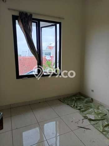 Disewakan! Rumah 3 Kamar Tidur &
3 Kamar Mandi di Harapan Indah, Bekasi Disewakan! Rumah 3 Kamar Tidur &
3 Kamar Mandi di Harapan Indah, Bekasi