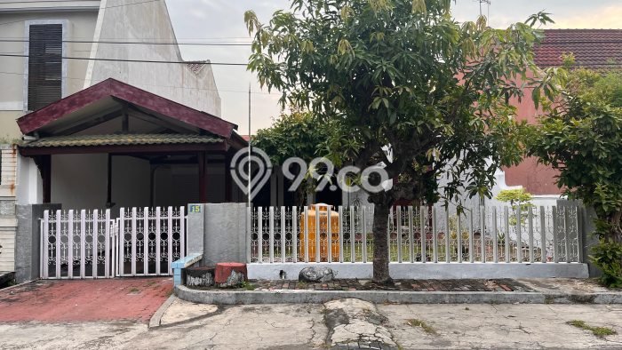 Hunian Eksklusif Siap Huni LT 360m2 di Gayungan, Surabaya Hunian Eksklusif Siap Huni LT 360m2 di Gayungan, Surabaya
