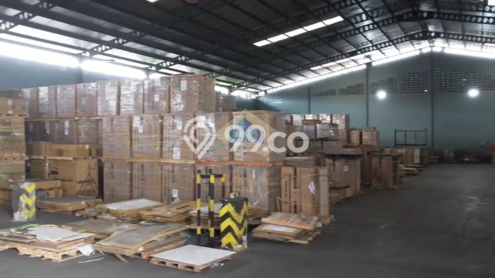Gudang untuk disewa di Cikupa punya LT 1240m2 & LB 1240m2 harga sewa kompetitif Gudang untuk disewa di Cikupa punya LT 1240m2 & LB 1240m2 harga sewa kompetitif