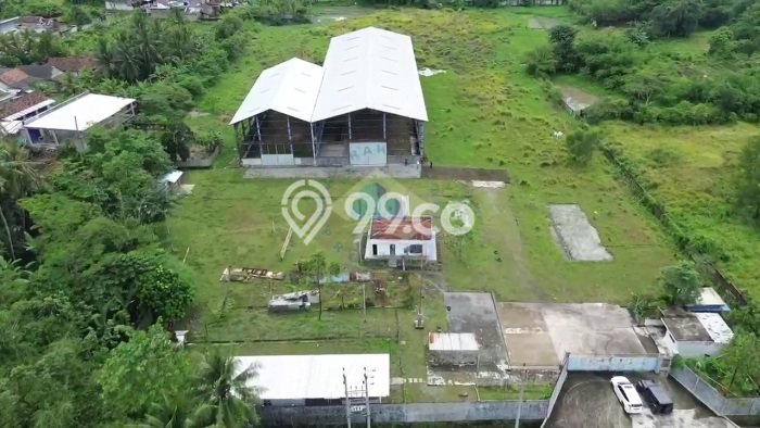 Pabrik Paling Dicari LB 2000m2 Dijual di Rangkasbitung Pabrik Paling Dicari LB 2000m2 Dijual di Rangkasbitung