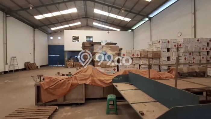Area Ramai! Gudang Dijual di Cikupa untuk Bisnis Luas Bangunan 540m2 Area Ramai! Gudang Dijual di Cikupa untuk Bisnis Luas Bangunan 540m2