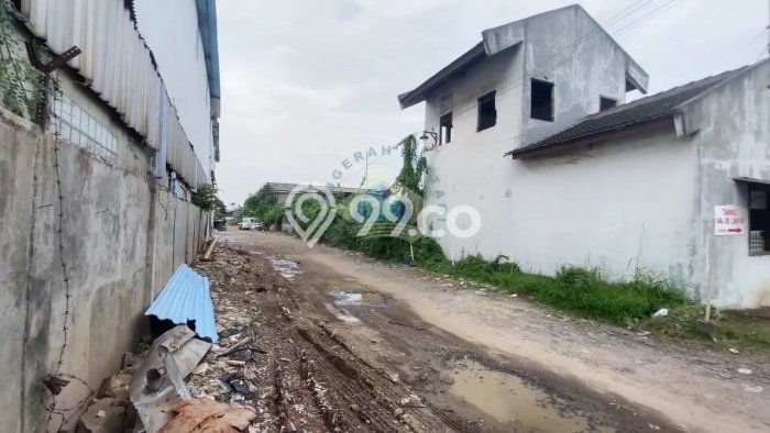 Disewakan Pabrik di Jati Uwung Tangerang LT 4600m2, LB 4600m2 Disewakan Pabrik di Jati Uwung Tangerang LT 4600m2, LB 4600m2