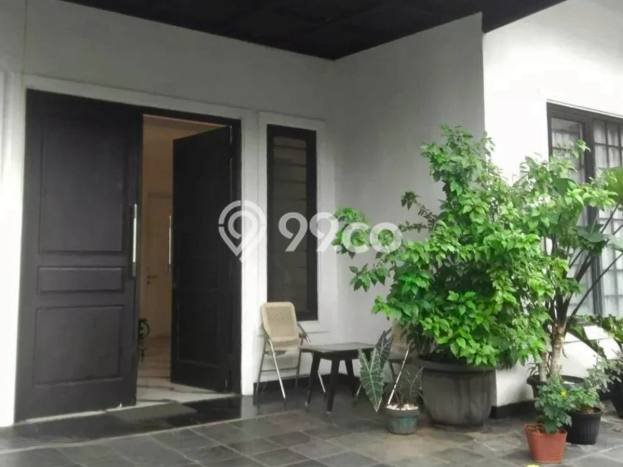 Dijual Rumah Premium dengan Fasilitas Sekitar Lengkap di Menteng, Jakarta Pusat Dijual Rumah Premium dengan Fasilitas Sekitar Lengkap di Menteng, Jakarta Pusat