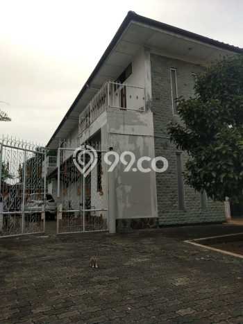 Dijual Rumah Mewah Elegan Dengan View Cantik di Rawamangun, Jakarta Timur Dijual Rumah Mewah Elegan Dengan View Cantik di Rawamangun, Jakarta Timur