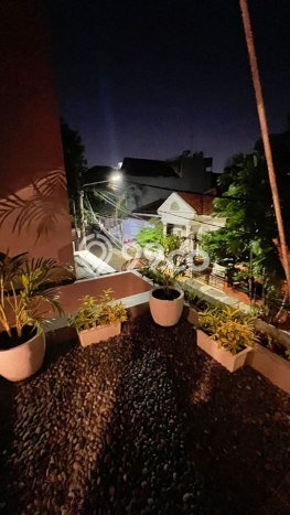 Hunian Mewah LB 280m2 Siap Pakai Desain Elegan di Pondok Indah, Jakarta Selatan Hunian Mewah LB 280m2 Siap Pakai Desain Elegan di Pondok Indah, Jakarta Selatan