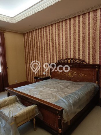 Jual Rumah Luas Megah Dengan View Eksklusif di Pondok Indah, Jakarta Selatan Jual Rumah Luas Megah Dengan View Eksklusif di Pondok Indah, Jakarta Selatan
