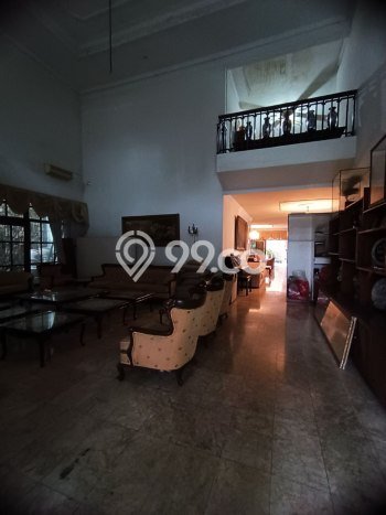 Hot Offer Hunian Mewah Ideal dan Luas di Menteng, Jakarta Pusat Hot Offer Hunian Mewah Ideal dan Luas di Menteng, Jakarta Pusat