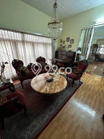 Hot Offer Hunian Mewah Ideal dan Luas di Menteng, Jakarta Pusat Hot Offer Hunian Mewah Ideal dan Luas di Menteng, Jakarta Pusat