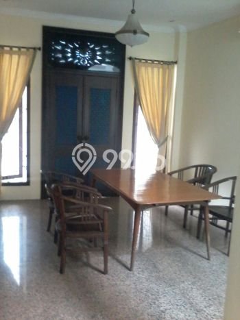Disewakan Segera Rumah Kondisi Baik di Kawasan Menteng, Jakarta Pusat Disewakan Segera Rumah Kondisi Baik di Kawasan Menteng, Jakarta Pusat