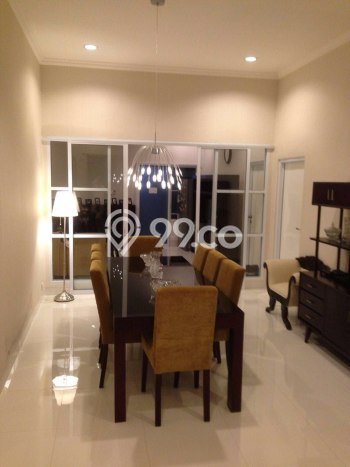 Rumah Elit LB 250m2 Siap Huni Desain Elegan di Pondok Indah, Jakarta Selatan Rumah Elit LB 250m2 Siap Huni Desain Elegan di Pondok Indah, Jakarta Selatan
