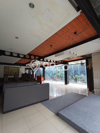 Unit Kantor Disewa Lokasi Menteng, Jakarta Pusat Spesifikasi Luas Bangunan 1500m2 Unit Kantor Disewa Lokasi Menteng, Jakarta Pusat Spesifikasi Luas Bangunan 1500m2