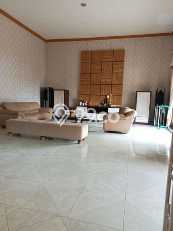 Rumah Eksklusif Dijual LT 315m2 di Tegal Barat, Tegal Rumah Eksklusif Dijual LT 315m2 di Tegal Barat, Tegal