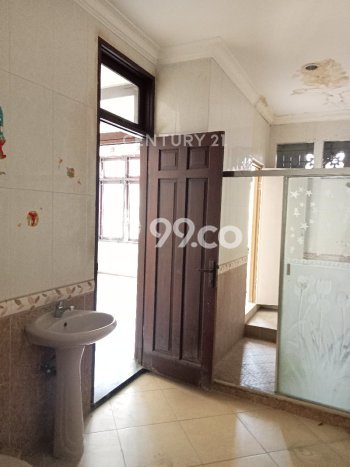 Disewakan Segera Rumah Kondisi Bagus di Area Tegal Barat, Tegal Disewakan Segera Rumah Kondisi Bagus di Area Tegal Barat, Tegal