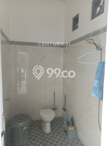 Ruko untuk disewa di Dukuhturi punya LT 163m2 & LB 120m2 harga sewa kompetitif Ruko untuk disewa di Dukuhturi punya LT 163m2 & LB 120m2 harga sewa kompetitif