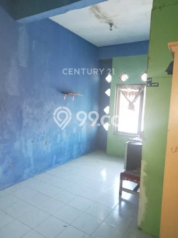 Lokasi strategis! Rumah siap huni dikontrakkan di Tegal Barat LB 140m2 Lokasi strategis! Rumah siap huni dikontrakkan di Tegal Barat LB 140m2