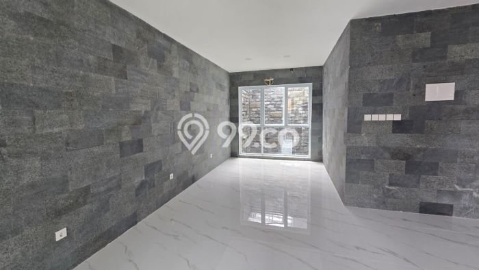 For Sale! Luxury House LT 216m2 Desain Elegan di Gading Serpong For Sale! Luxury House LT 216m2 Desain Elegan di Gading Serpong