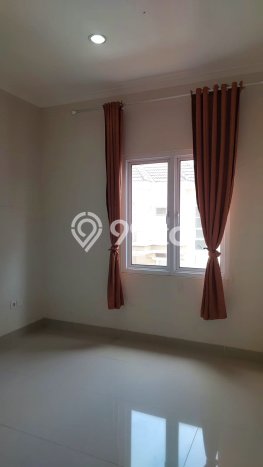 Rumah Disewakan Tangerang LT 63m2 LB 70m2 Area Gading Serpong Rumah Disewakan Tangerang LT 63m2 LB 70m2 Area Gading Serpong