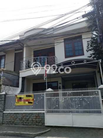 Rumah Strategis Minimalis Lb 131m2 di Cimahi Utara, Cimahi Rumah Strategis Minimalis Lb 131m2 di Cimahi Utara, Cimahi