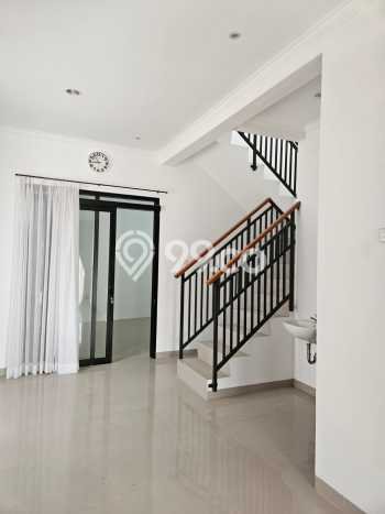 Rumah Modern 3 Kamar LT 129m2 di Bandung Barat Rumah Modern 3 Kamar LT 129m2 di Bandung Barat