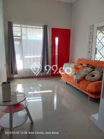 Rumah Modern Cantik 3 Kamar Bisa Langsung Pindah di Cimahi Utara Rumah Modern Cantik 3 Kamar Bisa Langsung Pindah di Cimahi Utara