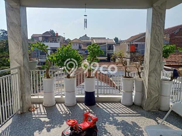 Dijual Rumah 4 Kamar Lokasi Ideal Nyaman dan Strategis di Cimahi Utara Dijual Rumah 4 Kamar Lokasi Ideal Nyaman dan Strategis di Cimahi Utara