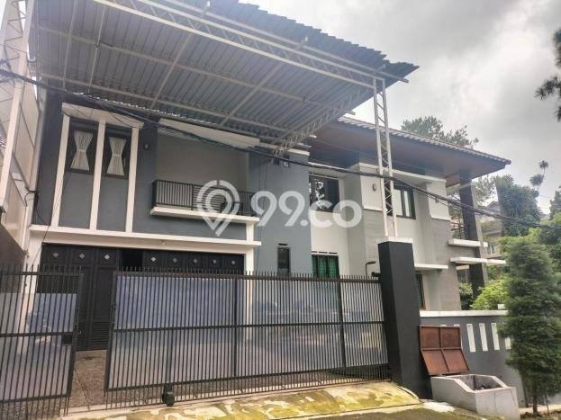 Dijual Rumah Luas Megah Dengan View Cantik di Bandung Kota, Bandung Dijual Rumah Luas Megah Dengan View Cantik di Bandung Kota, Bandung