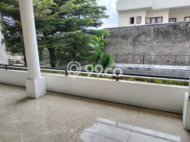 Rumah Mewah LB 600m2 Siap Pakai Desain Elegan di Bandung Kota, Bandung Rumah Mewah LB 600m2 Siap Pakai Desain Elegan di Bandung Kota, Bandung