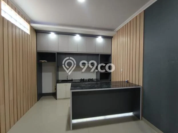Lokasi terbaik! Rumah siap pakai dikontrakkan di Cimahi Utara LB 240m2 Lokasi terbaik! Rumah siap pakai dikontrakkan di Cimahi Utara LB 240m2
