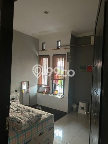 Rumah Modern 5 KT di Jatiwaringin Bekasi Full Furnished Rumah Modern 5 KT di Jatiwaringin Bekasi Full Furnished