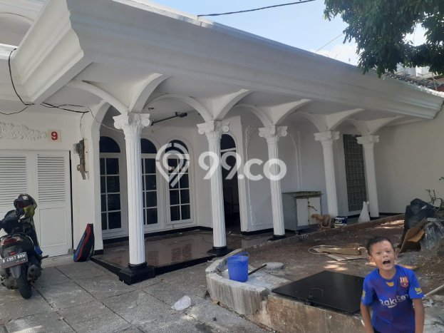 Dijual Rumah Mewah Elegan Dengan View Cantik di Cideng, Jakarta Pusat Dijual Rumah Mewah Elegan Dengan View Cantik di Cideng, Jakarta Pusat